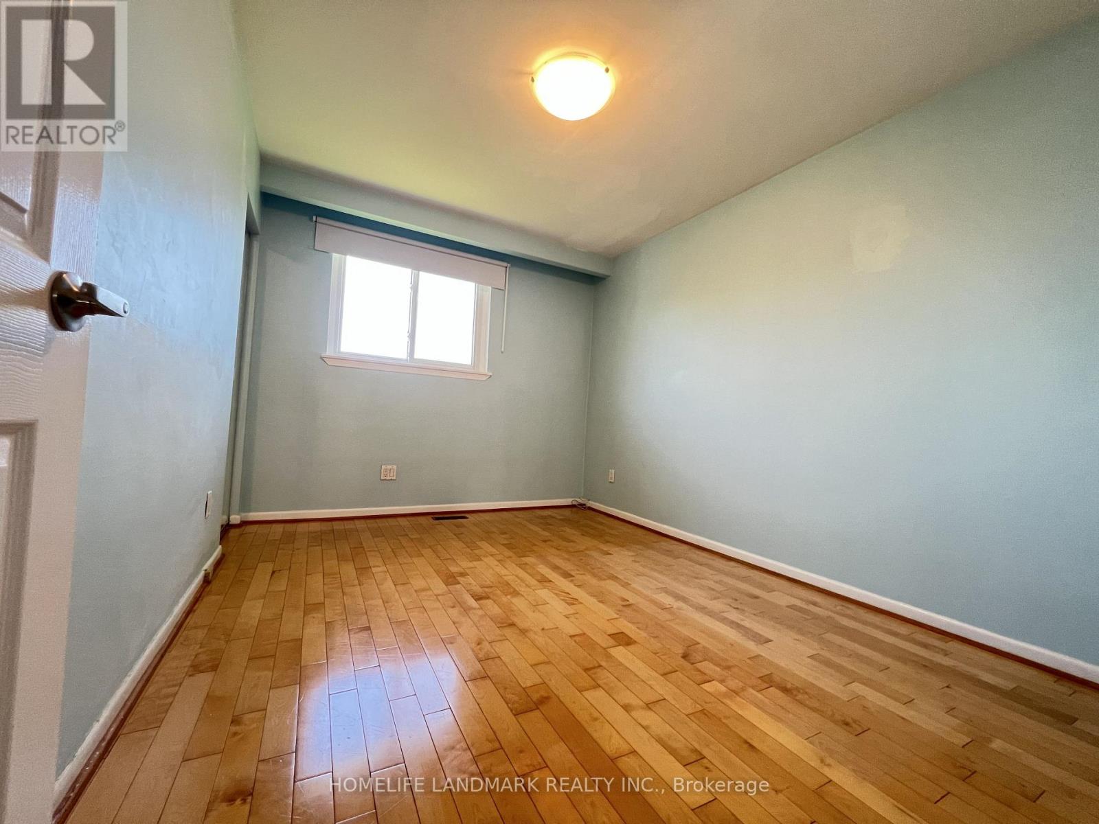 27 TILLPLAIN ROAD - 23