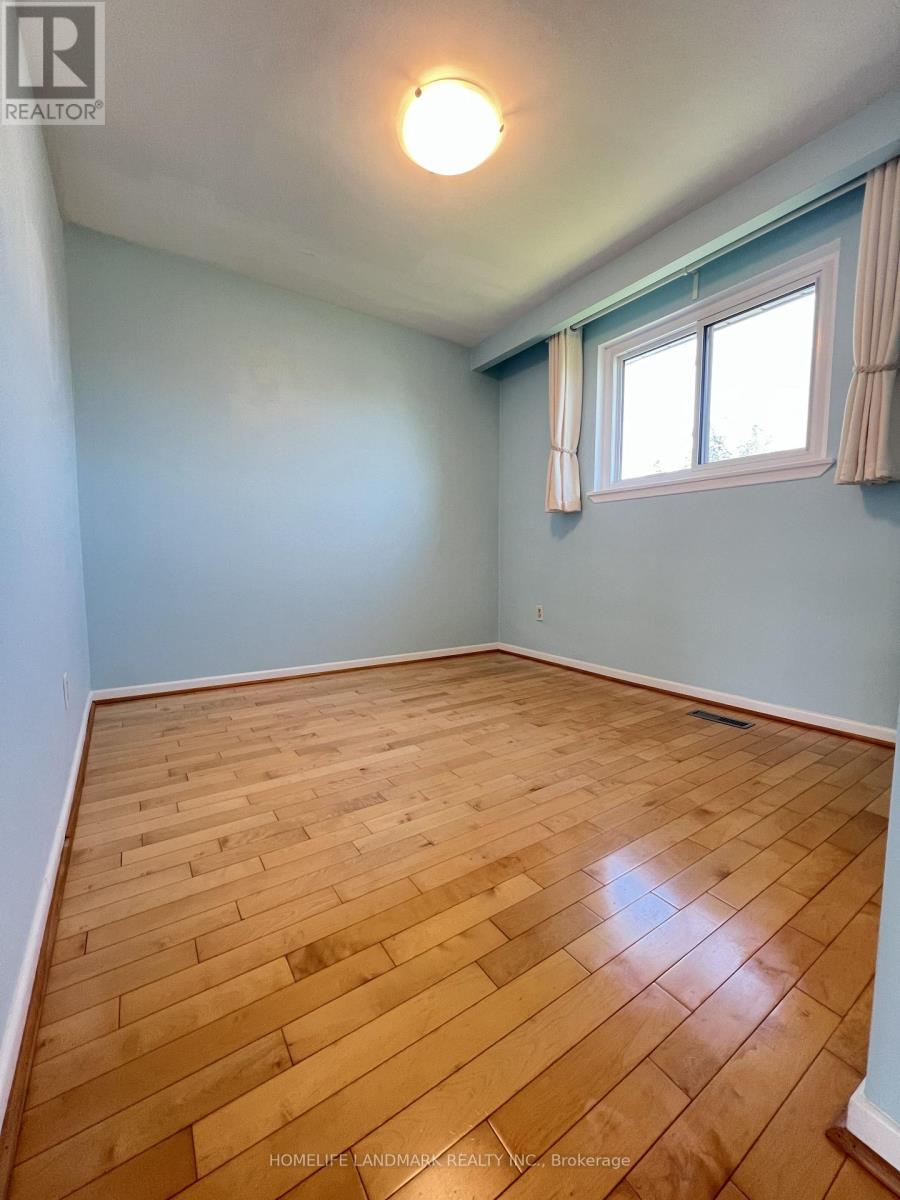 27 TILLPLAIN ROAD - 25