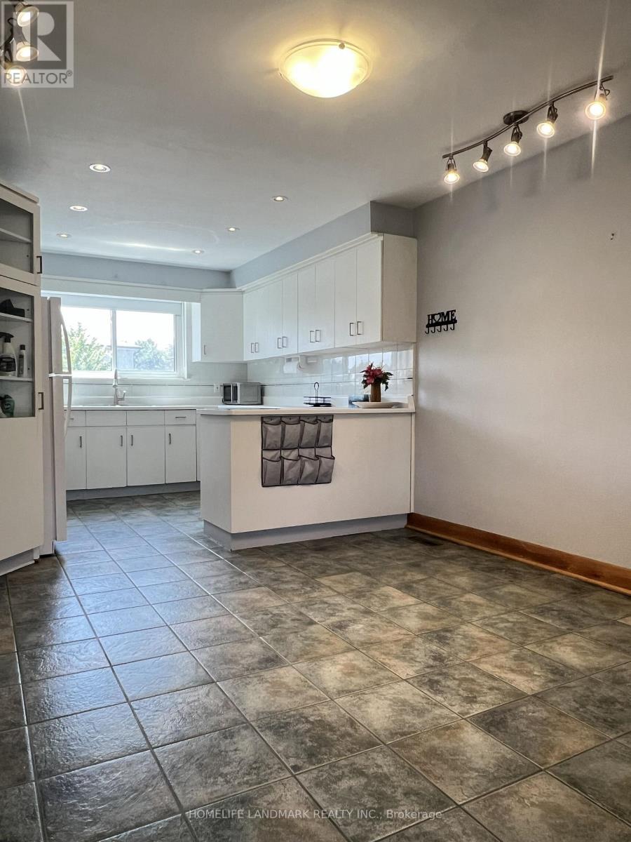 27 TILLPLAIN ROAD - 7