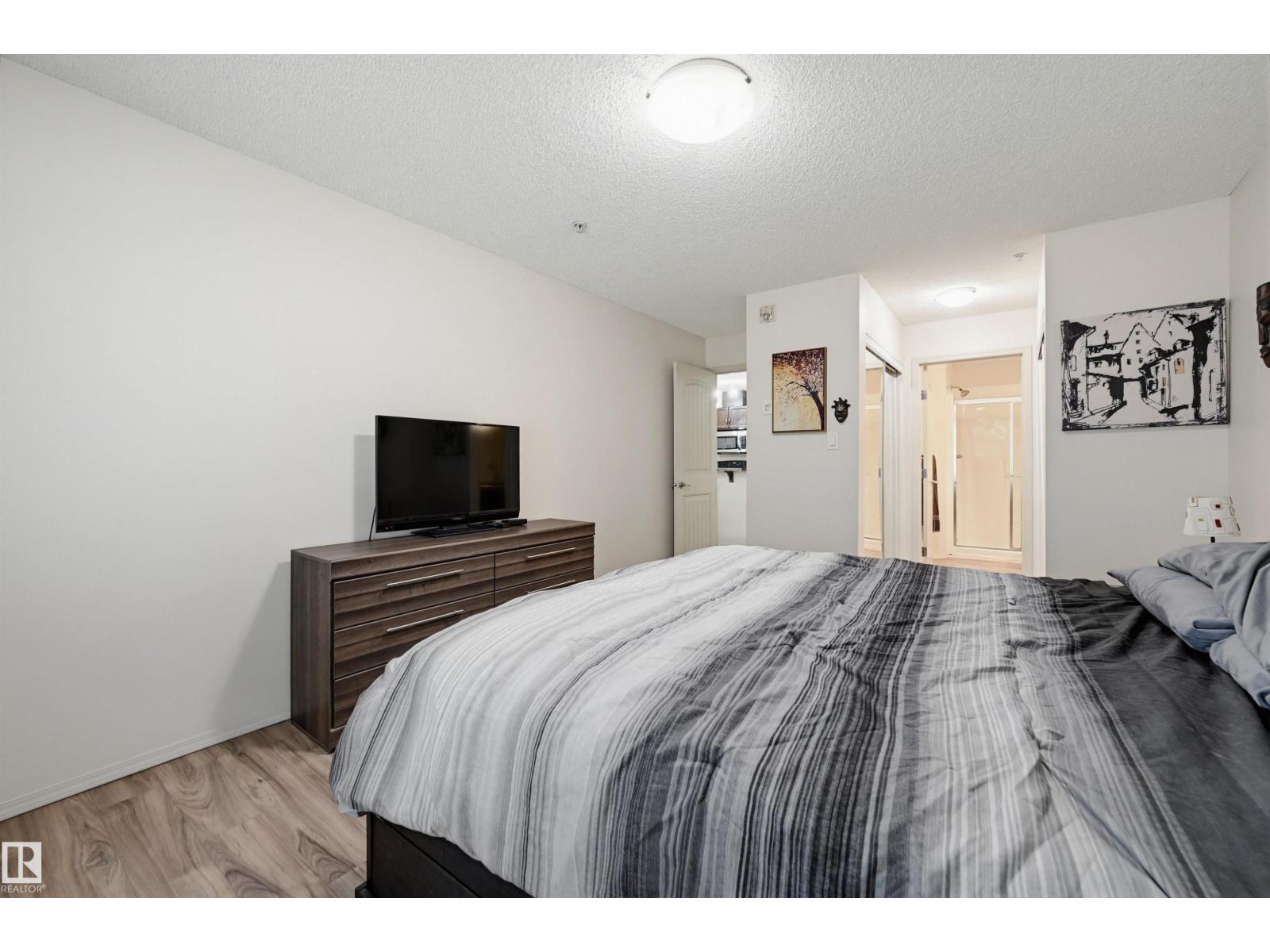 #121 17415 99 AV NW - 17