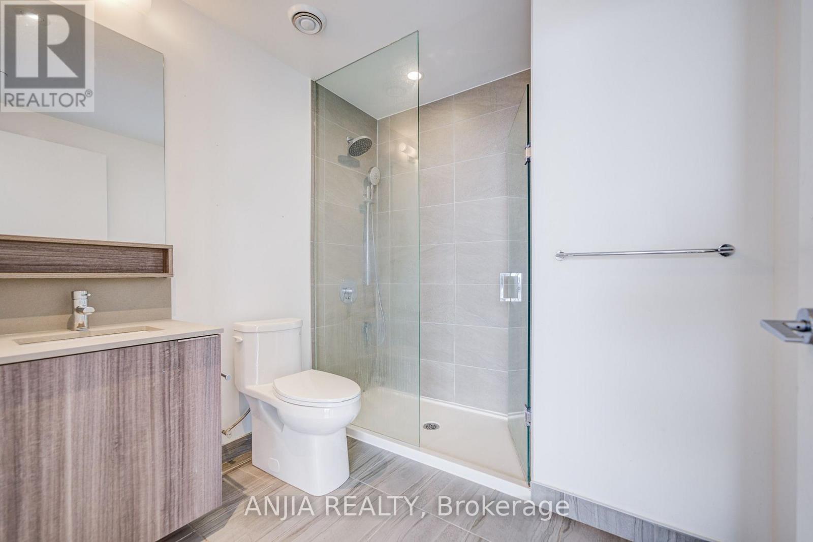 #6102 5 BUTTERMILL AVENUE - 20