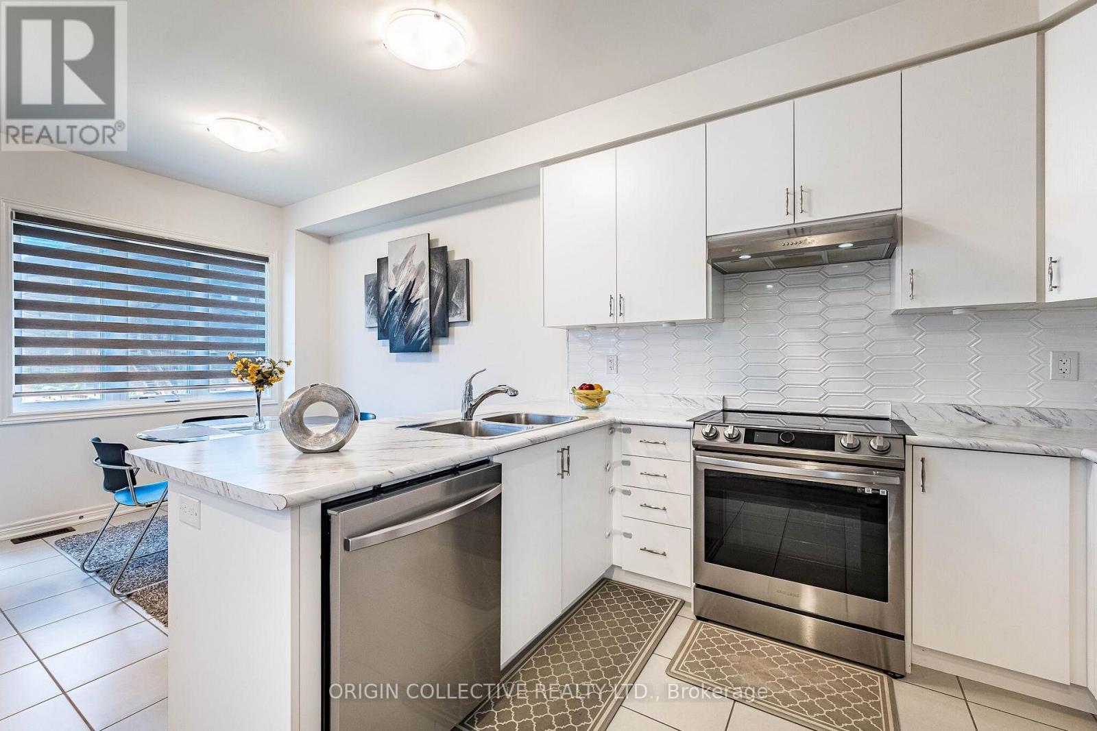 281 GREAT FALLS BOULEVARD - 25