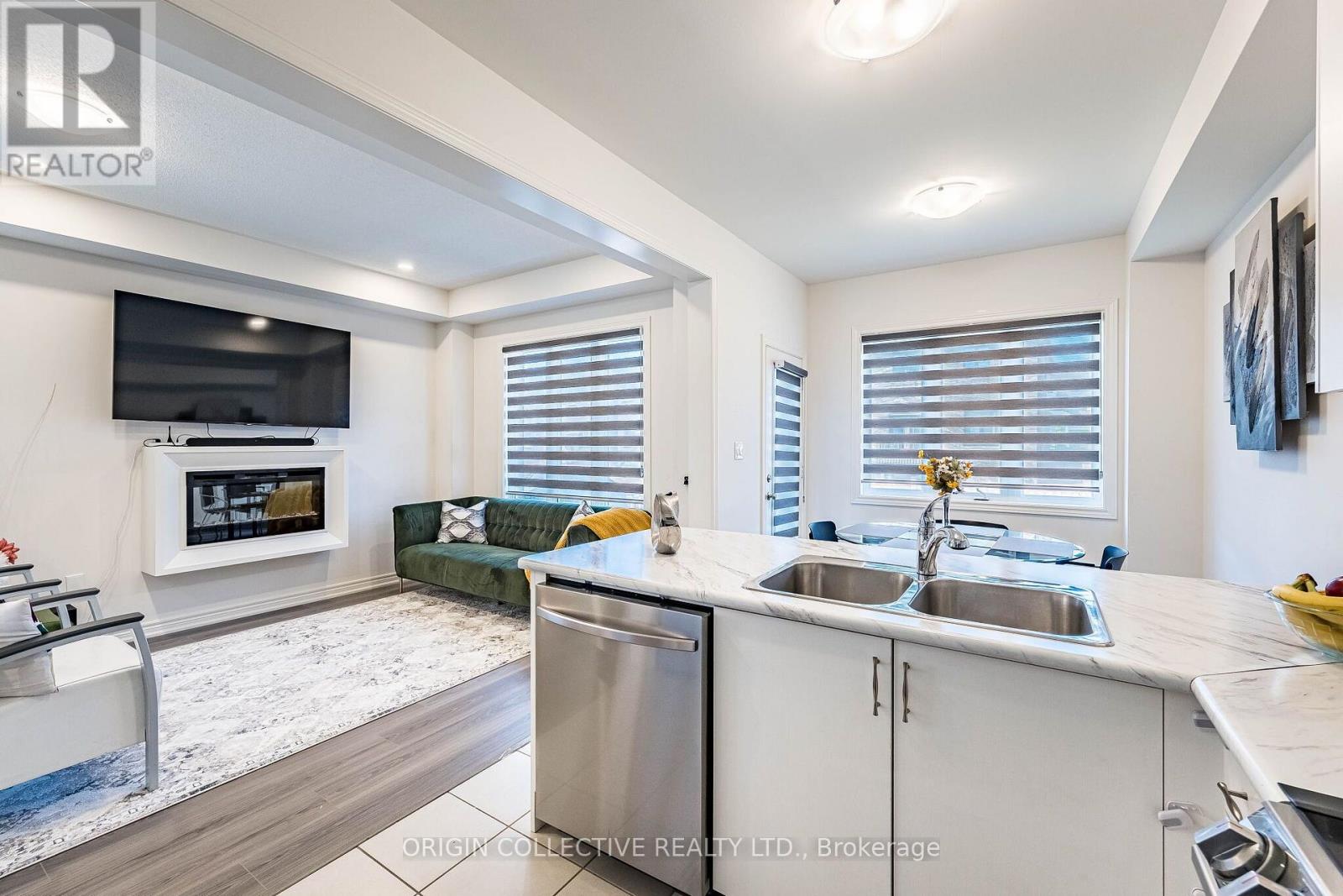 281 GREAT FALLS BOULEVARD - 27