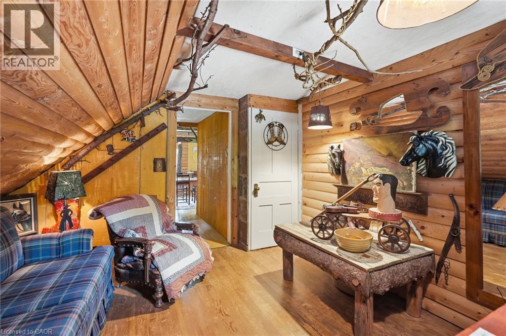 4034 VICTORIA Avenue - 35