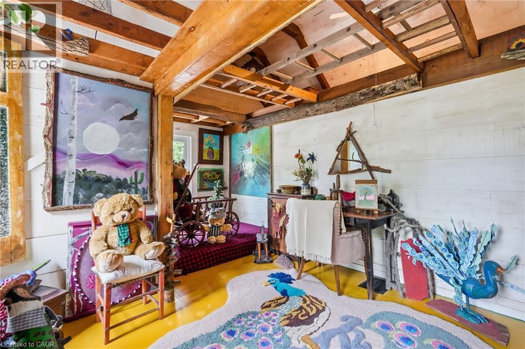 4034 VICTORIA Avenue - 32