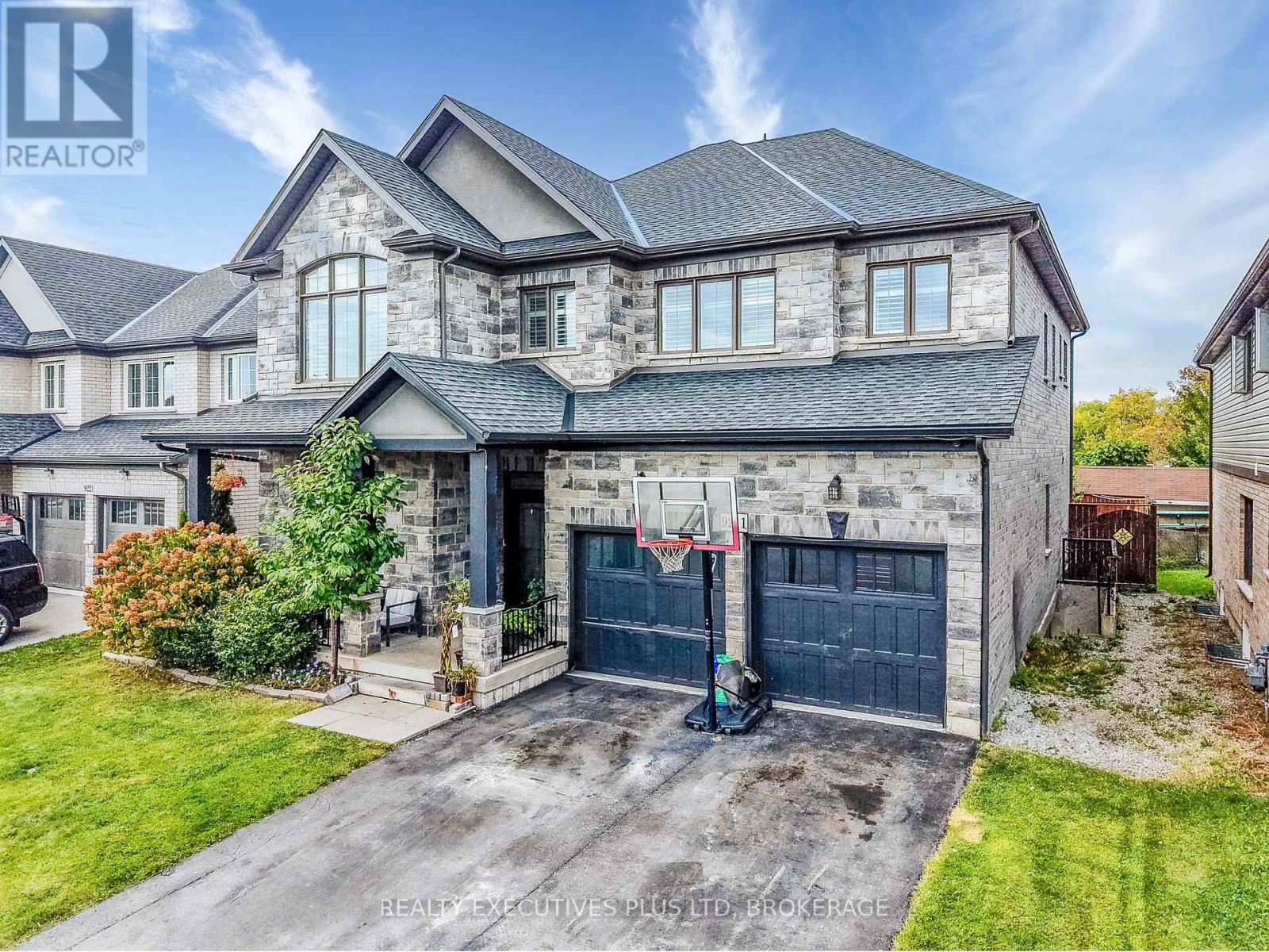 9211 TALLGRASS AVENUE - 32