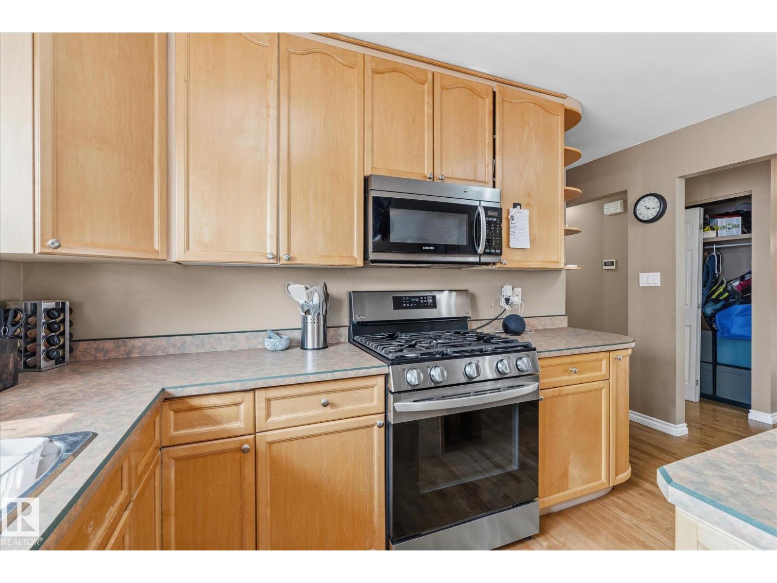 8529 95 Avenue - Photo 11