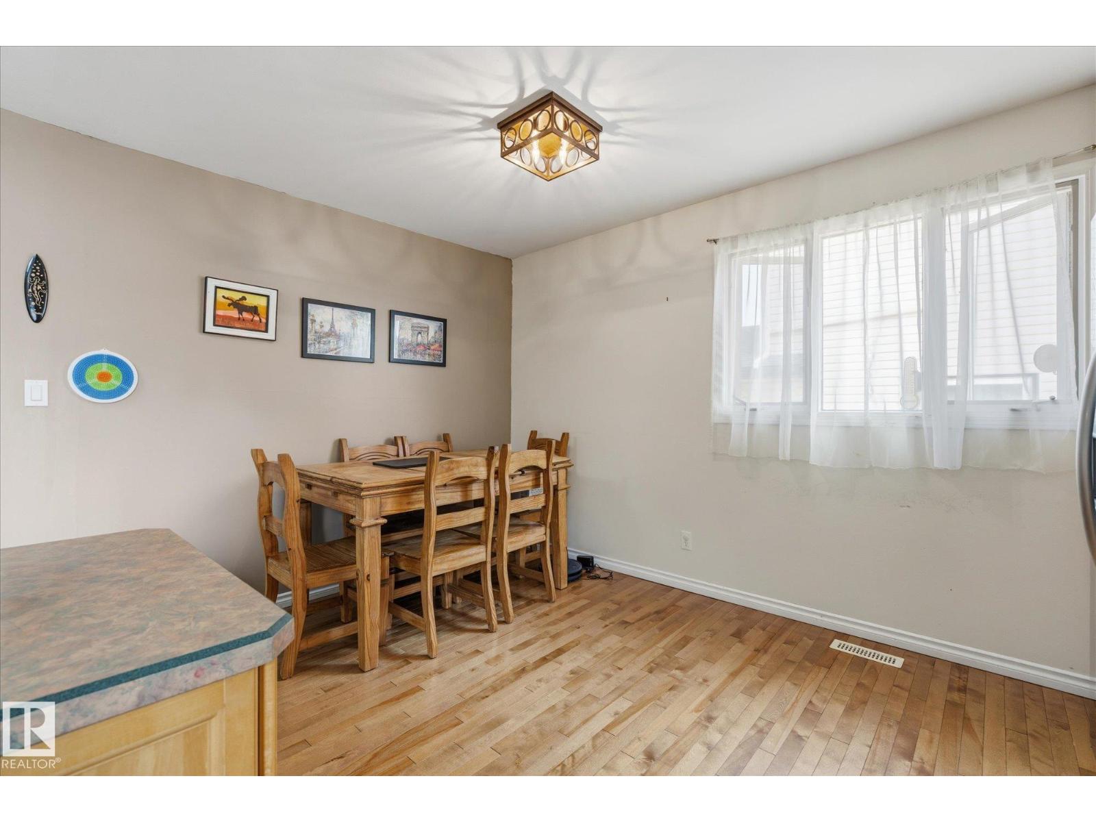 8529 95 Avenue - Photo 15