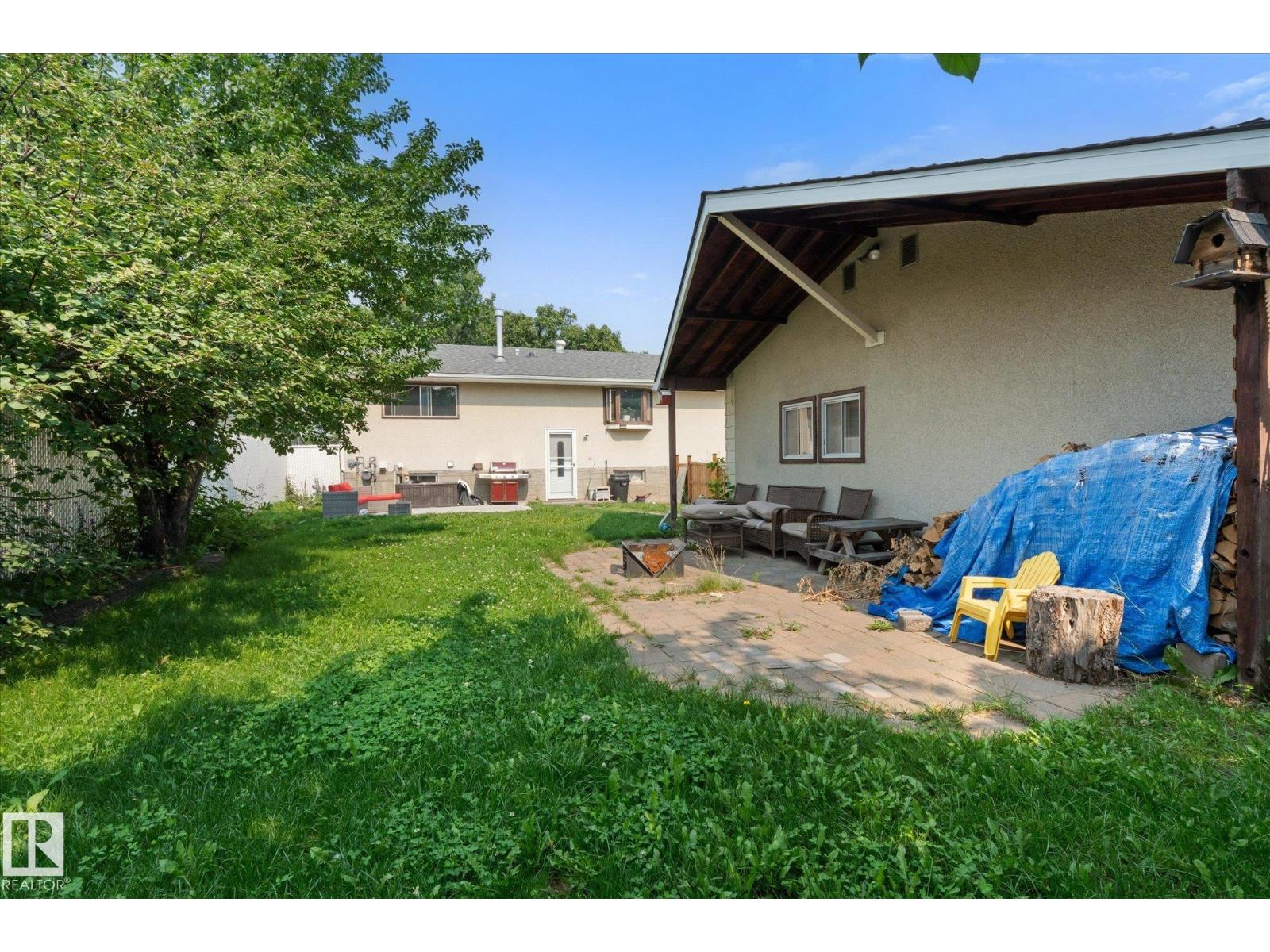 8529 95 Avenue - Photo 44