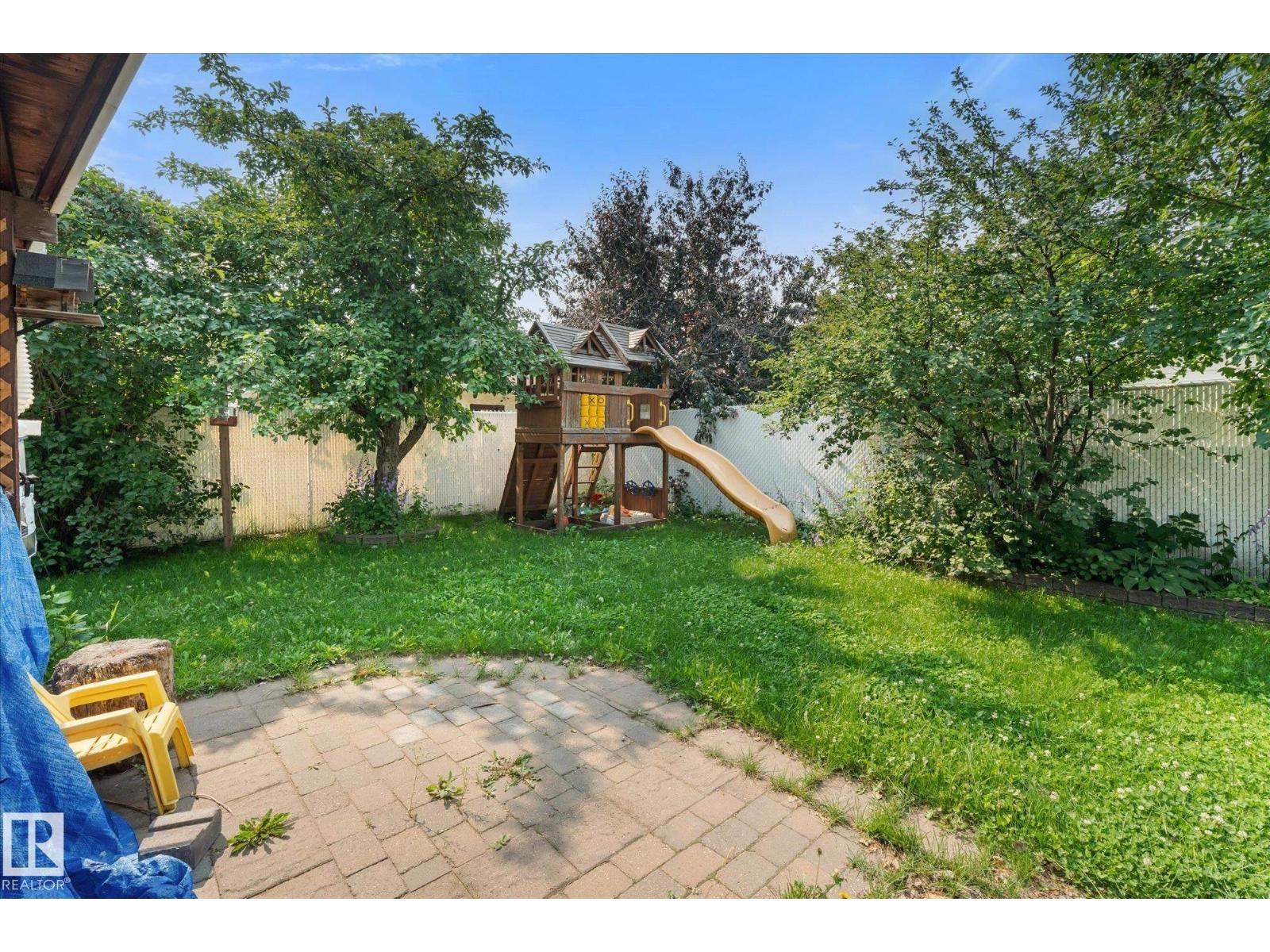 8529 95 Avenue - Photo 42