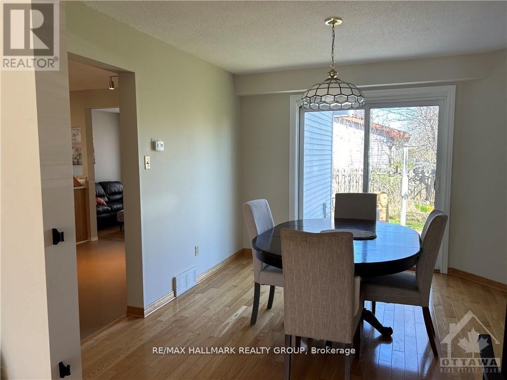 3 Bed, 3 Bath House for Rent in Ottawa – 6417 LOIRE DRIVE, Ottawa – MLS# X13606418 - Image 10