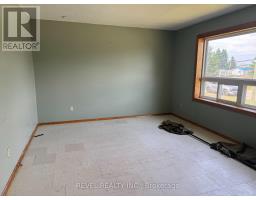Bedroom 4 - 42 Gauthier Street, Kapuskasing, ON P0L1G0 Photo 7