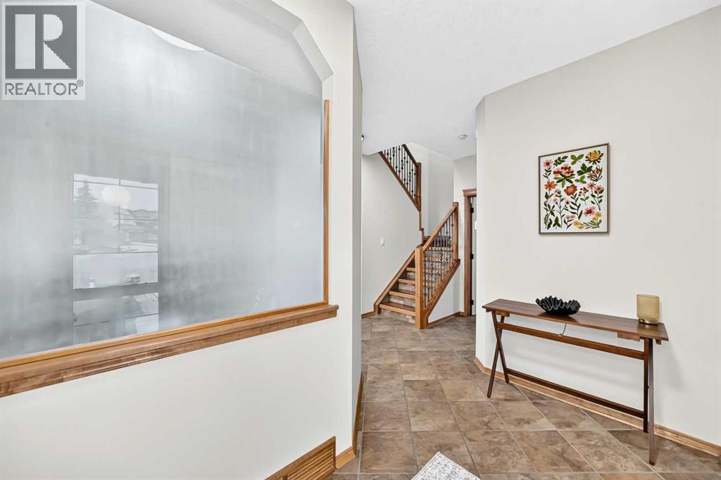145 Panamount Place NW - 6
