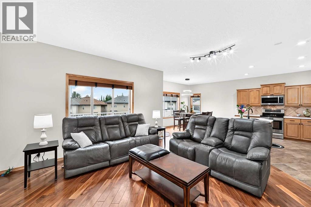 145 Panamount Place NW - 12