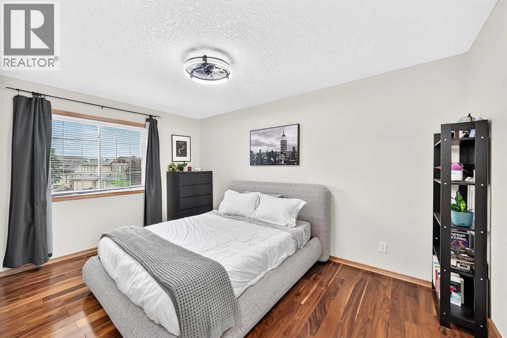 145 Panamount Place NW - 24