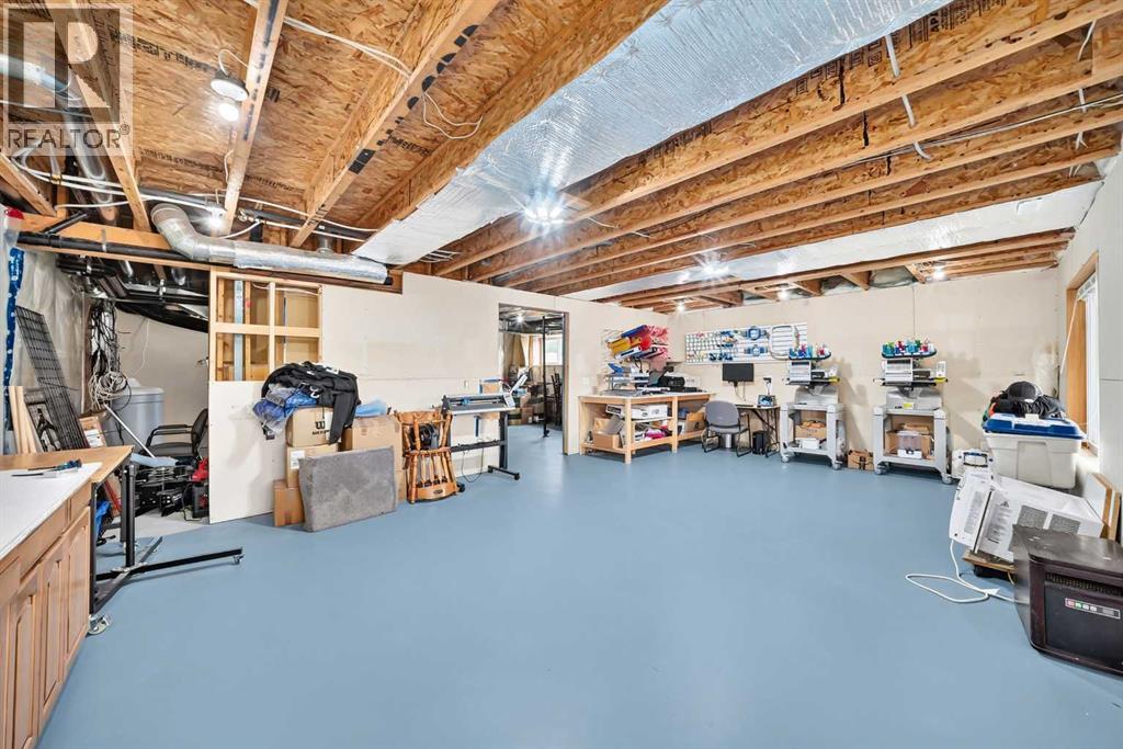 145 Panamount Place NW - 37