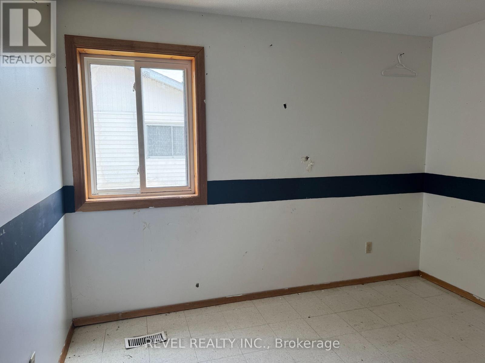 42 GAUTHIER STREET - 16