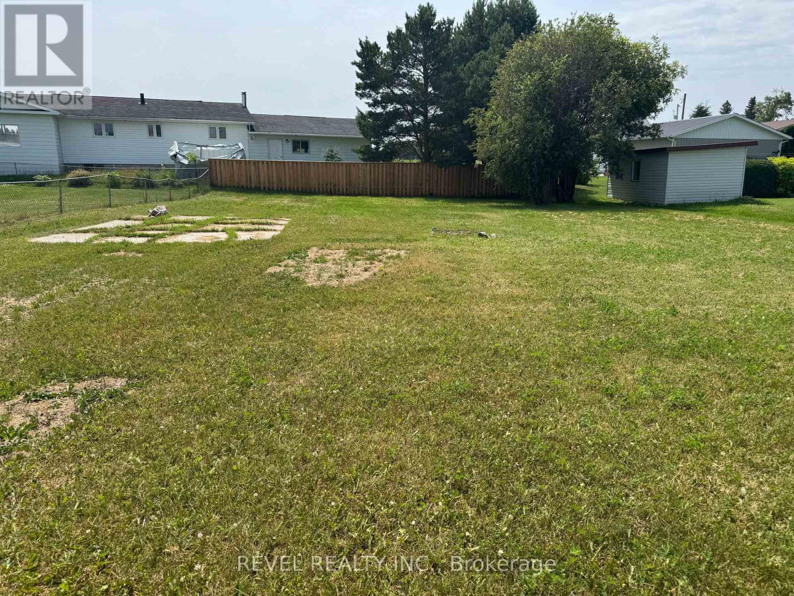 42 GAUTHIER STREET - 28