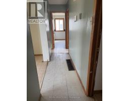Bathroom - 42 Gauthier Street, Kapuskasing, ON P0L1G0 Photo 8