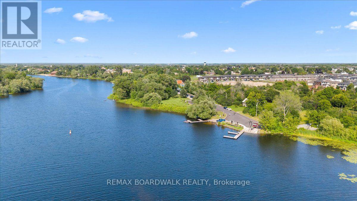 104 DUNHAM STREET - Image 36