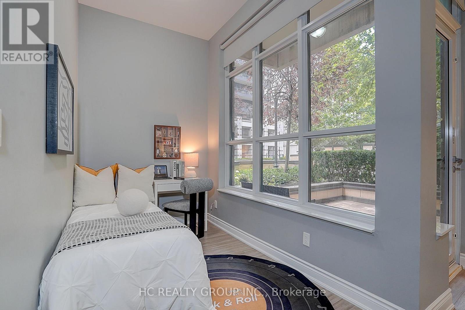 #205 33 CLEGG ROAD - 25