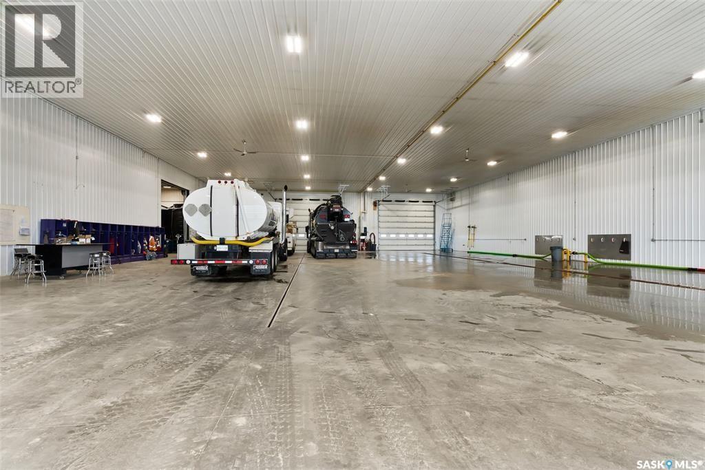Commercial Shop - Rm of Brock No.64, Brock Rm No. 64, Saskatchewan, S0C0G0, Brock Rm No. 64, Saskatchewan — photo 5 of 5