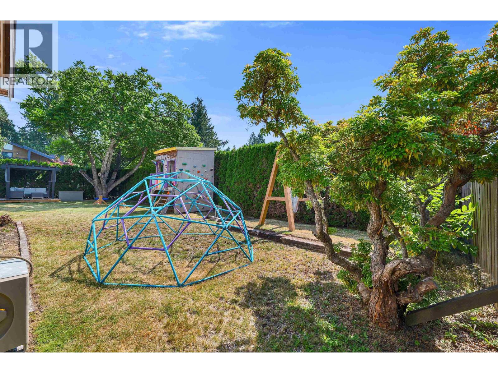 40256 AYR DRIVE, Squamish