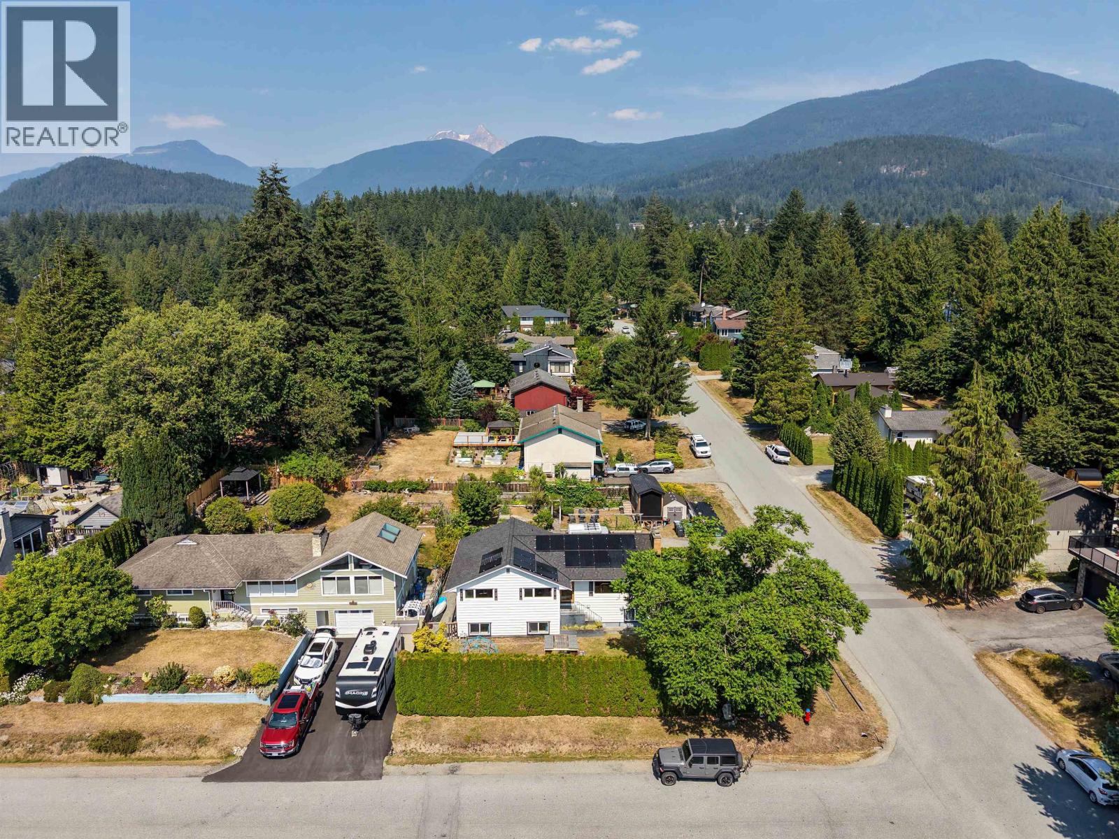 40256 AYR DRIVE, Squamish