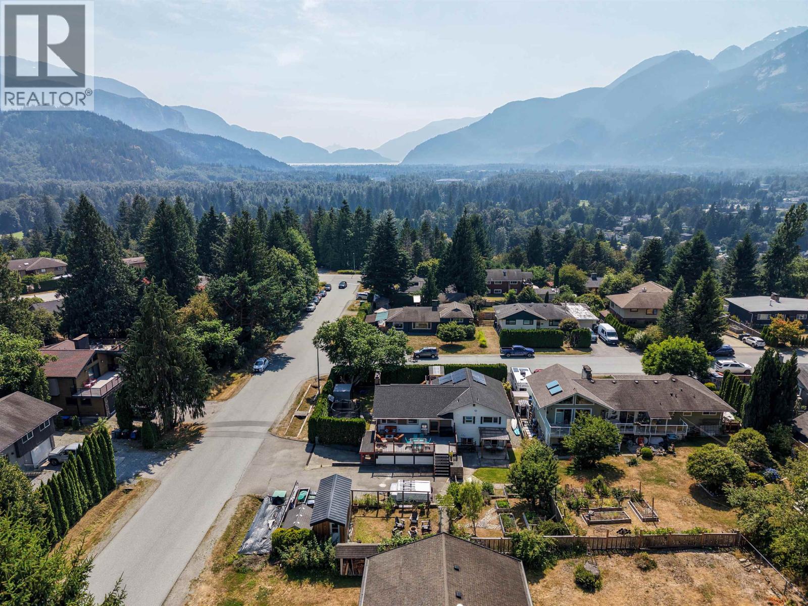 40256 AYR DRIVE, Squamish