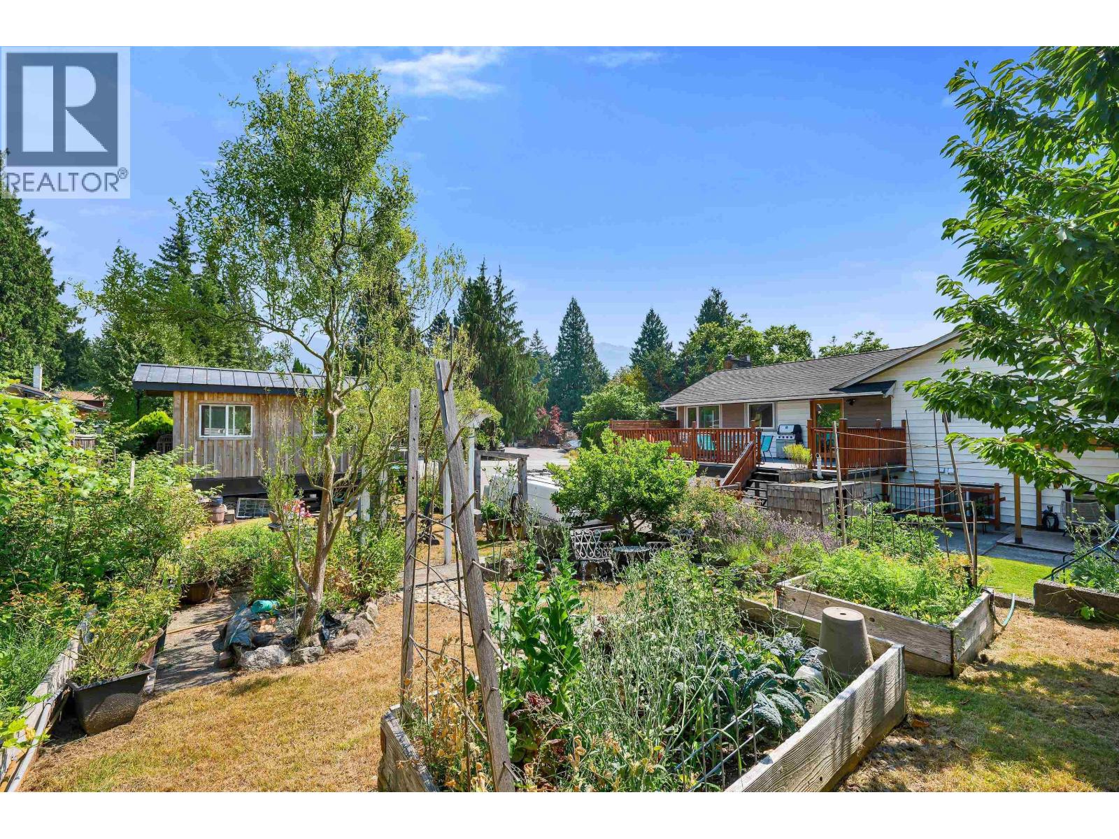 40256 AYR DRIVE, Squamish