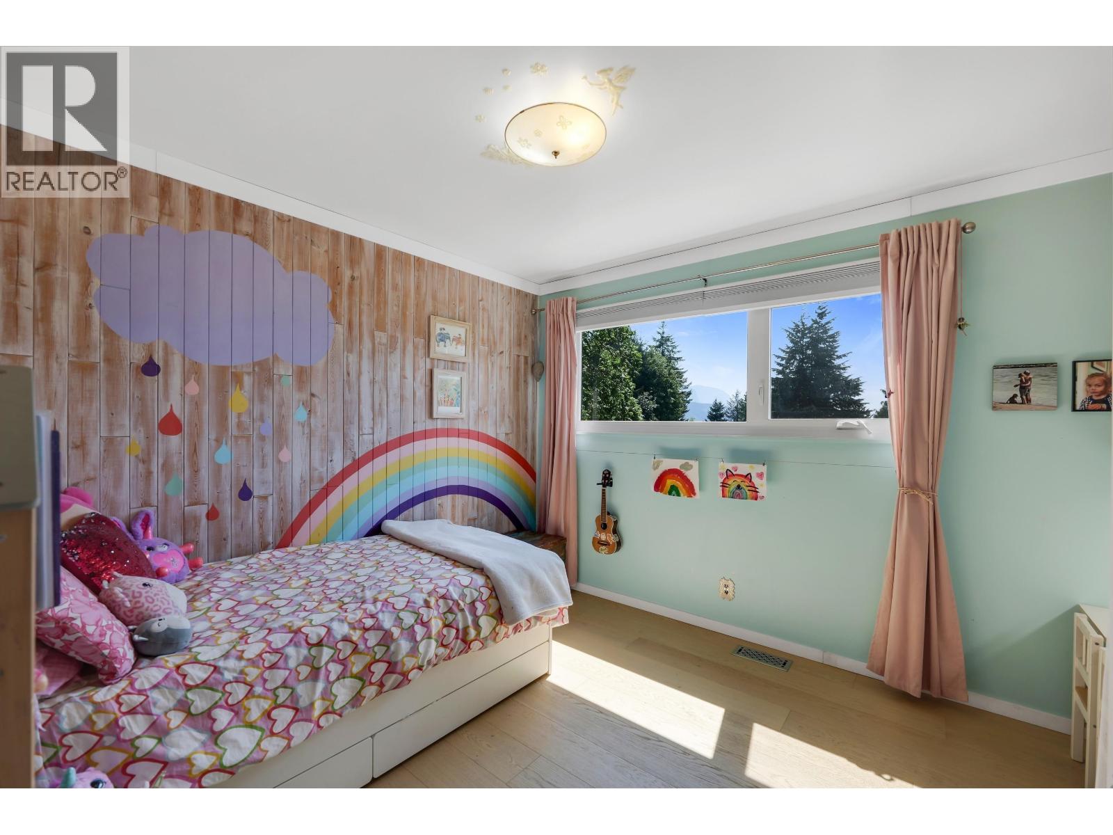 40256 AYR DRIVE, Squamish