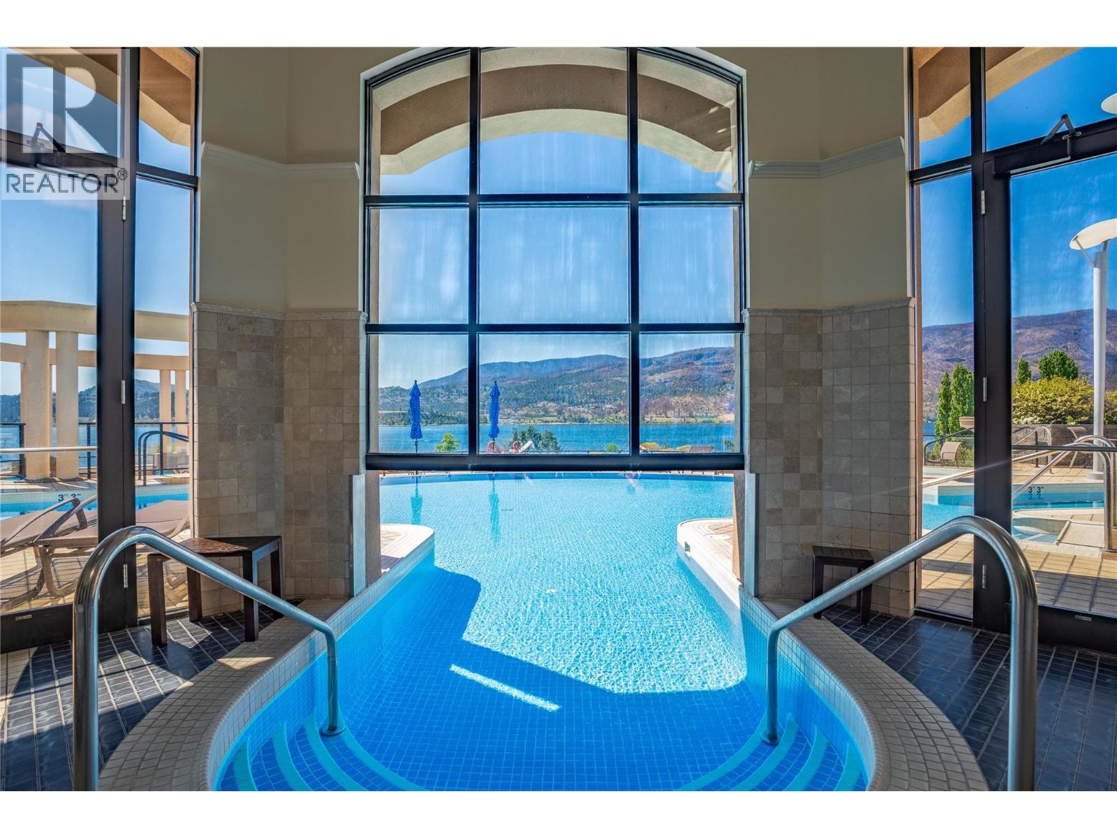 251 C6 1288 Water Street, Kelowna