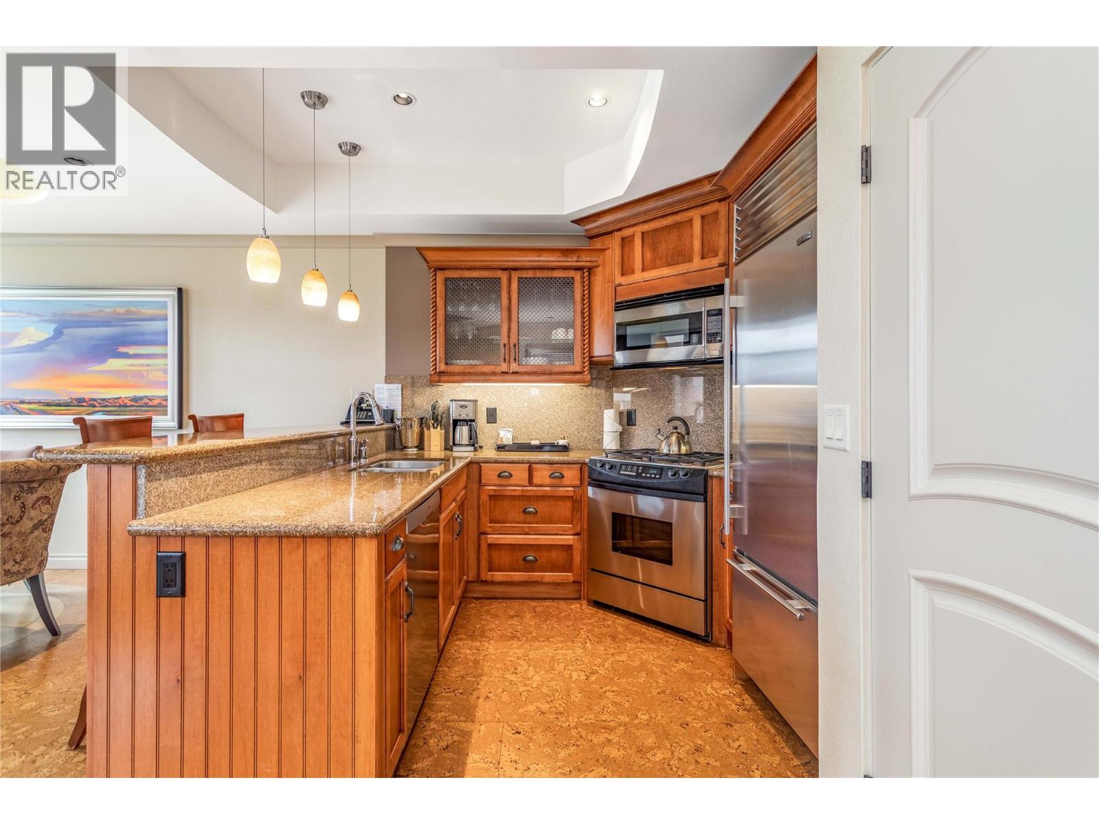 251 D6 1288 Water Street, Kelowna