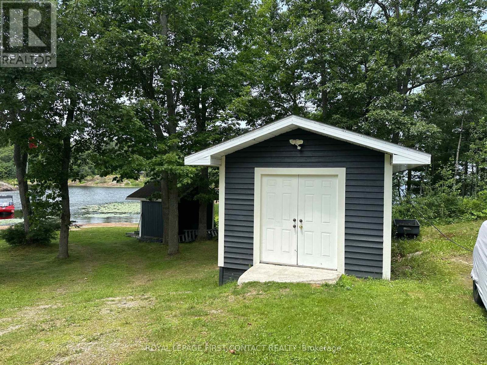 190 SOUTH SHORE ROAD - 13