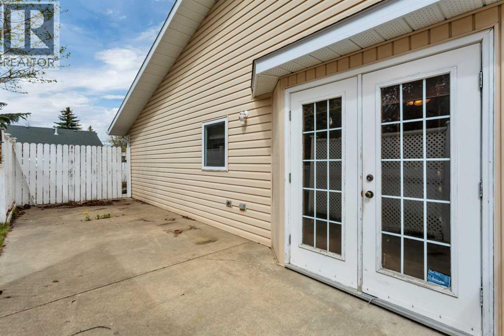 26 Dale Close, Red Deer