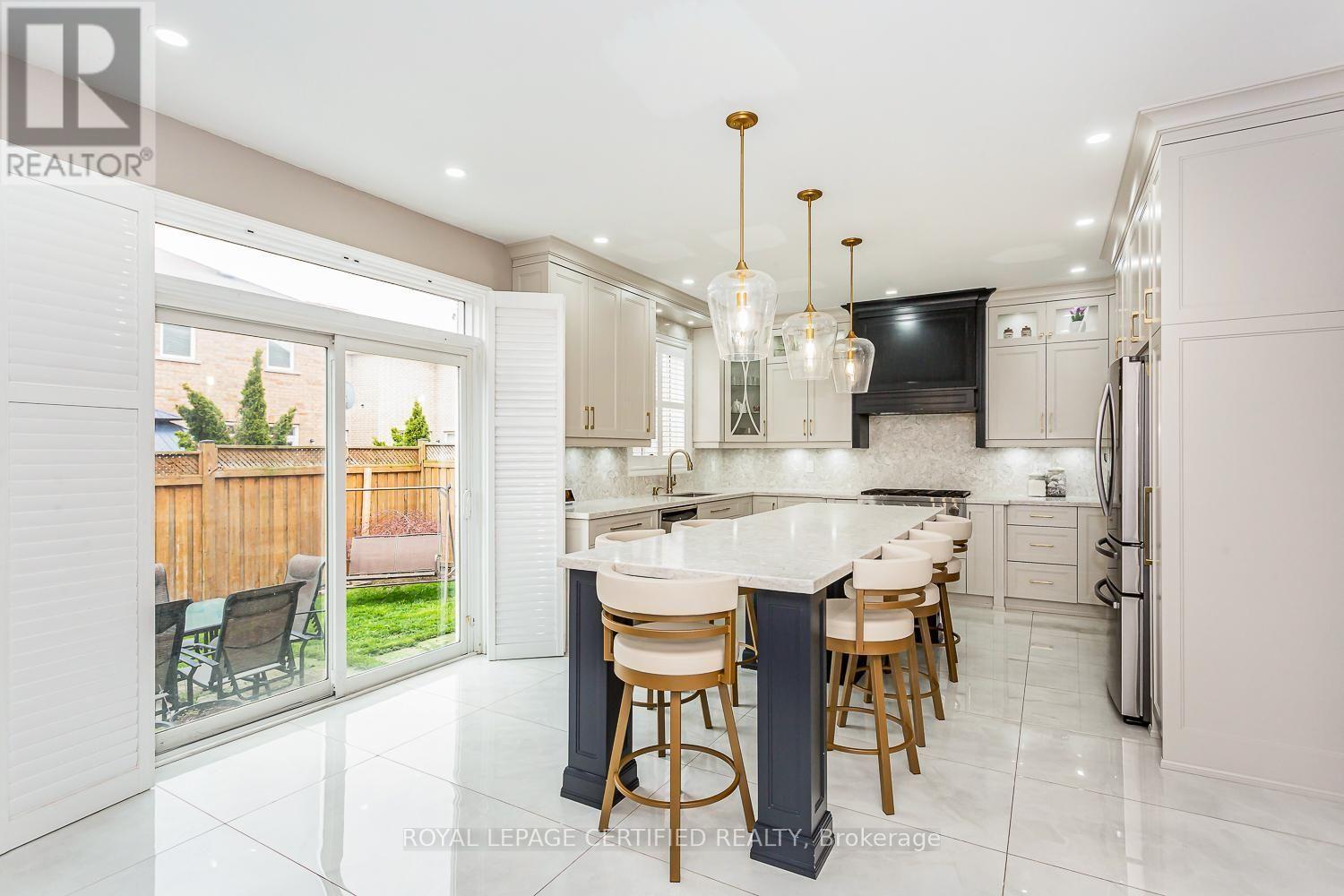 3226 PAUL HENDERSON DRIVE - 14