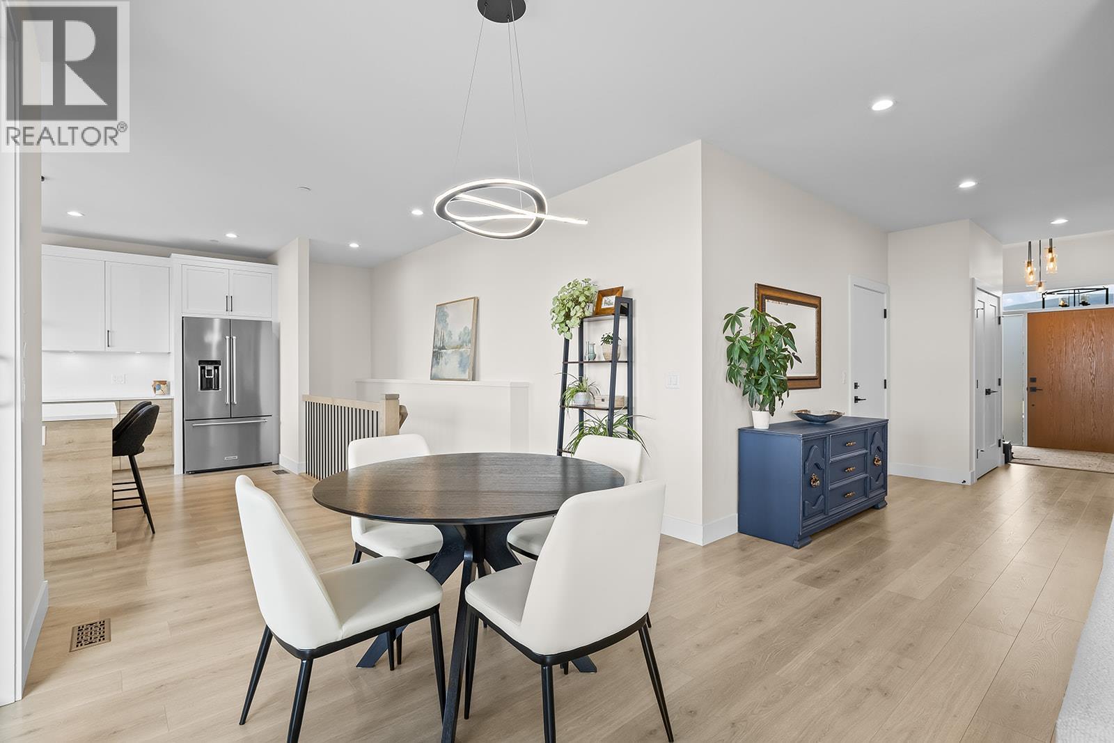#16 796 Kuipers Crescent - 21