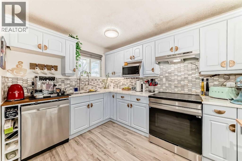 86, 1155 Falconridge Drive NE, Falconridge, Calgary photo 3