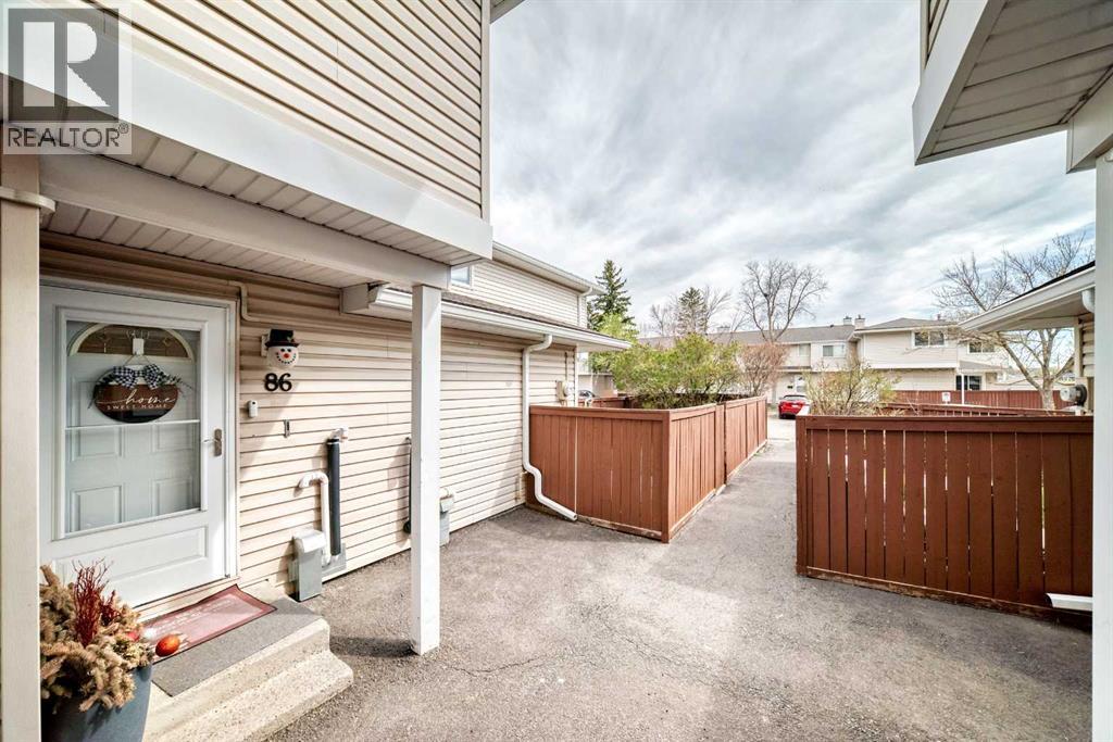 86, 1155 Falconridge Drive NE, Falconridge, Calgary photo 1