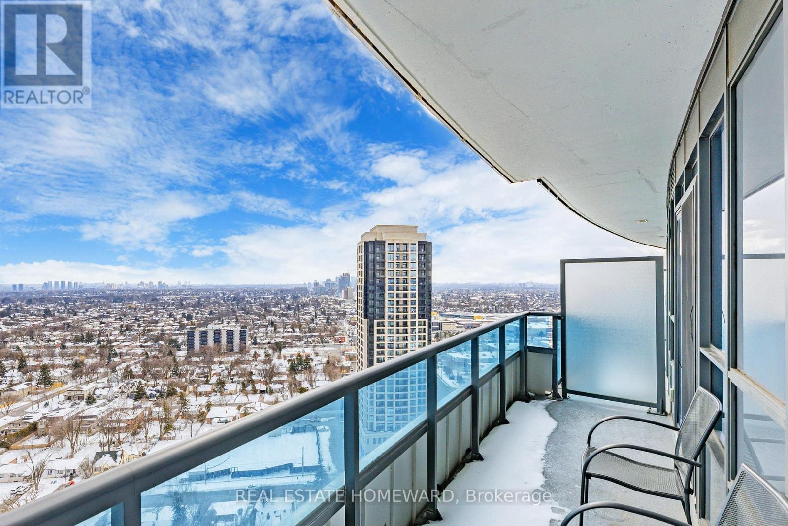 2430 - 7161 YONGE STREET