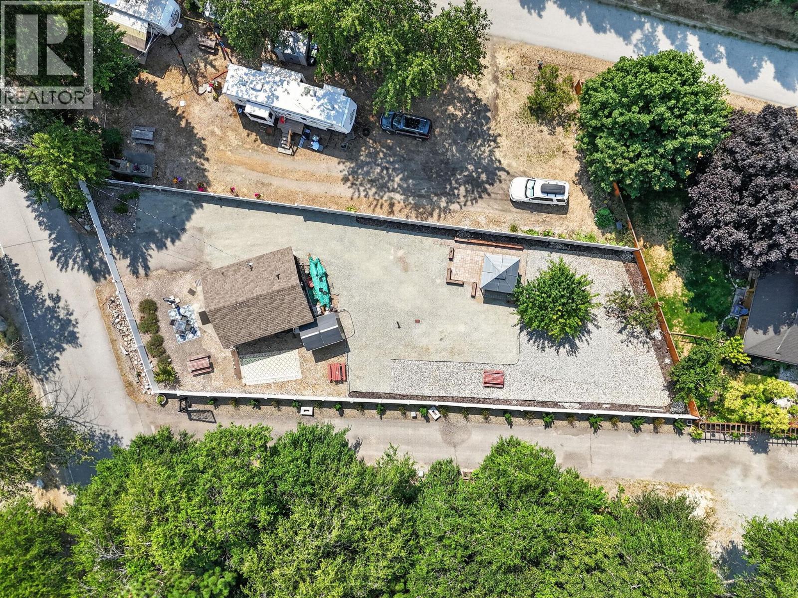 3922 Beach Avenue - 7