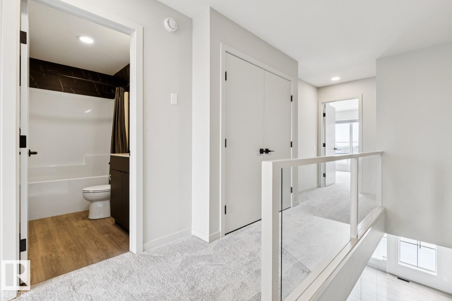 3290 KULAY WY SW - 32