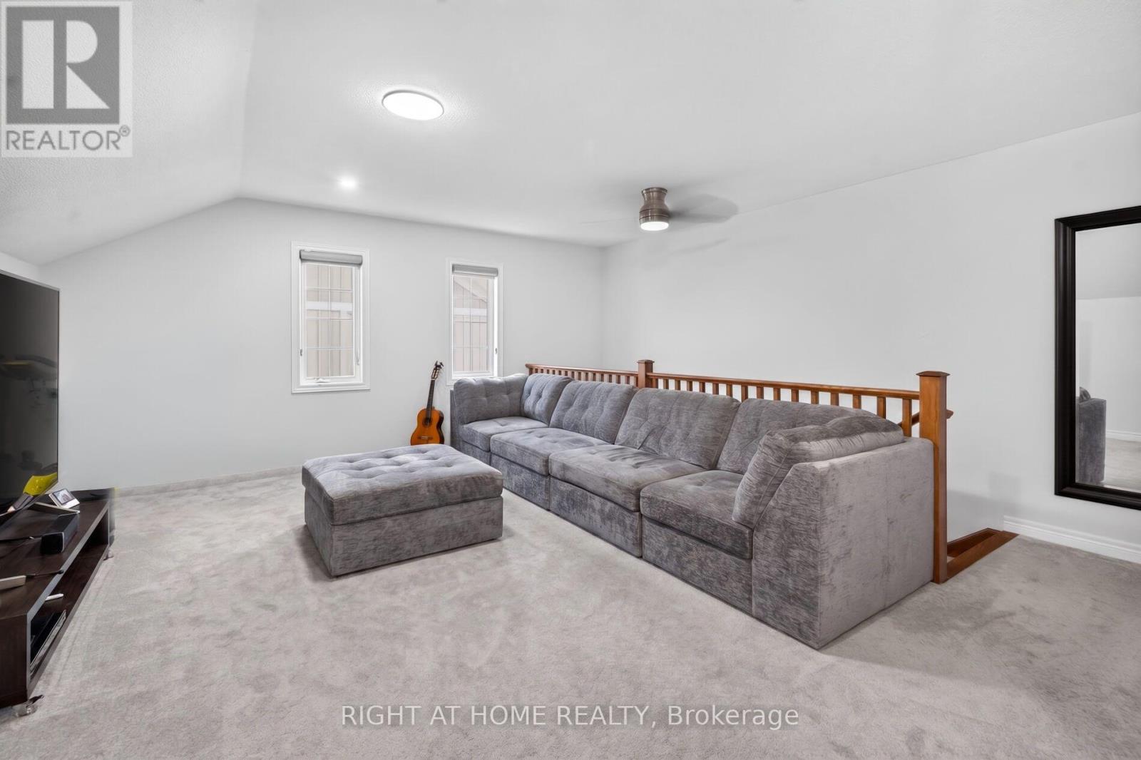 9 TEA ROSE DRIVE - 20