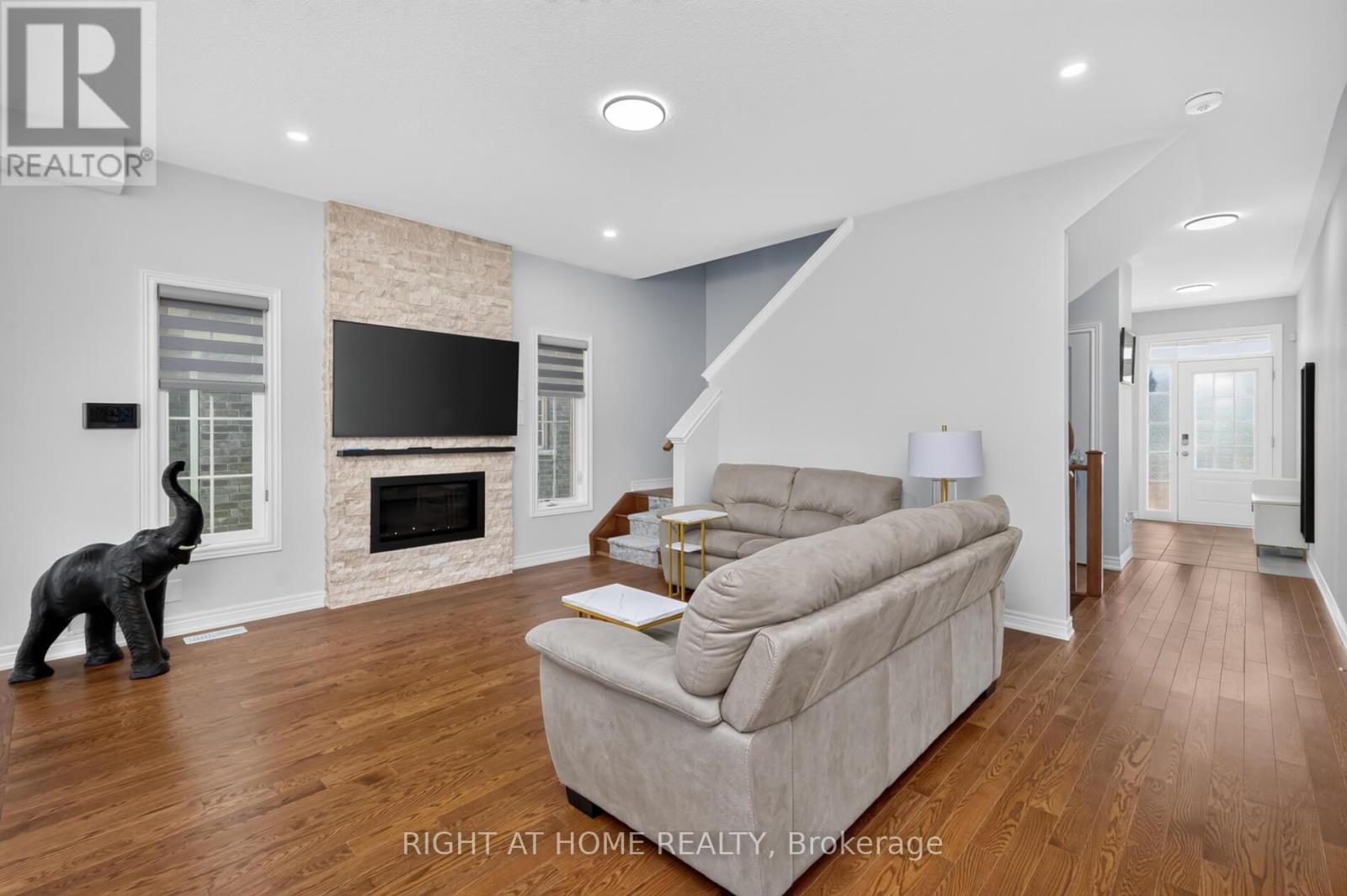 9 TEA ROSE DRIVE - 6