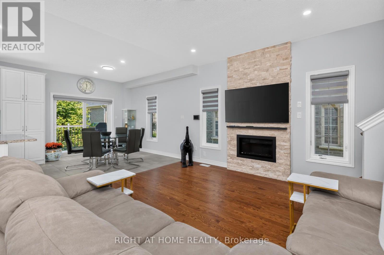 9 TEA ROSE DRIVE - 7