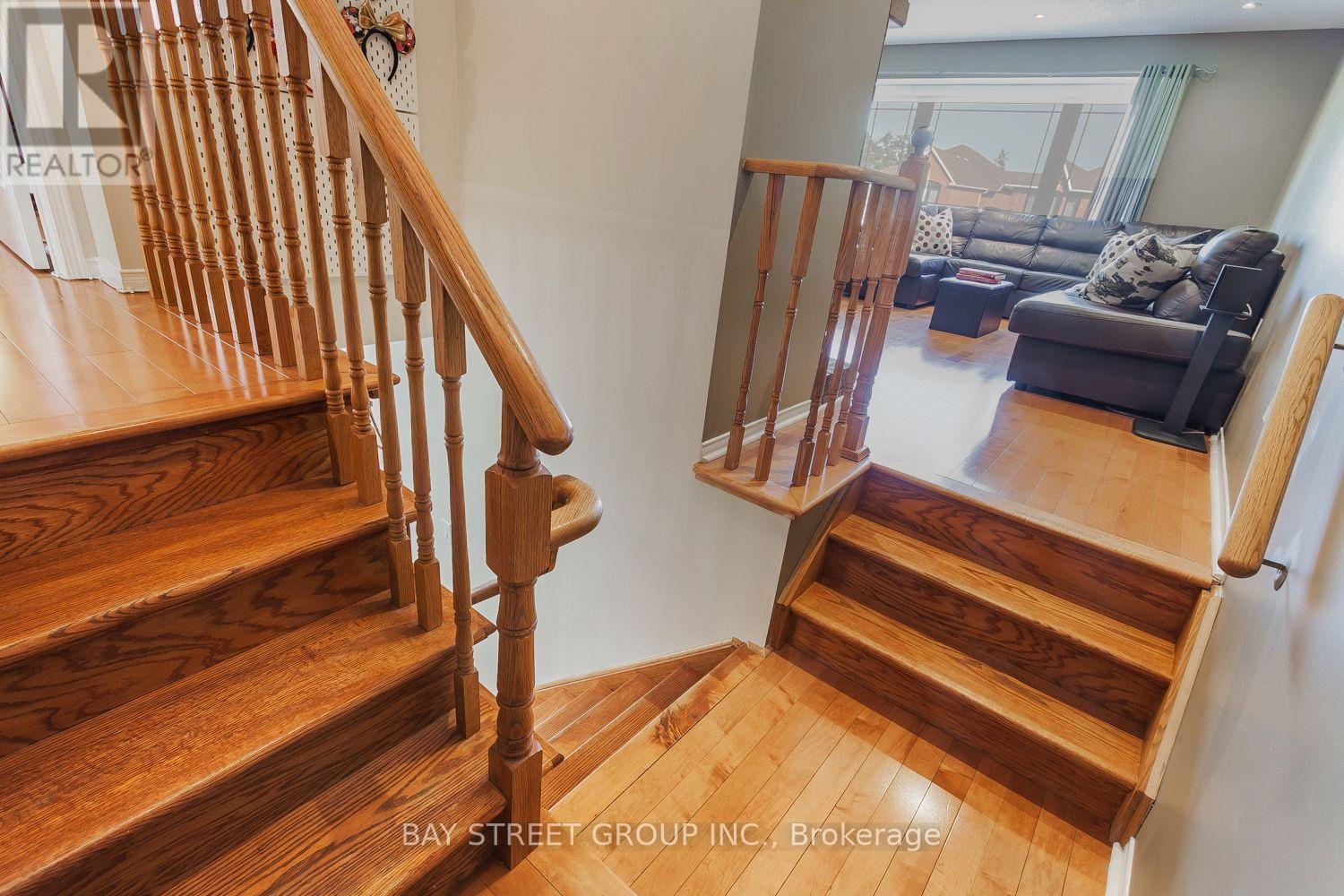 4882 ROSEBUSH ROAD - 18