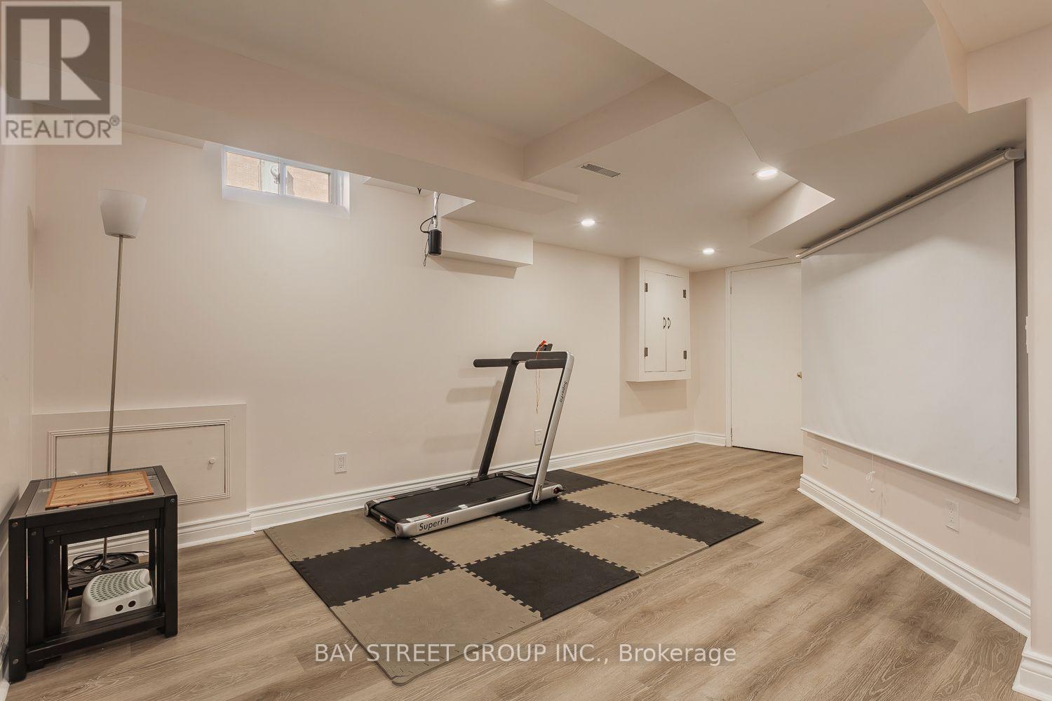 4882 ROSEBUSH ROAD - 28