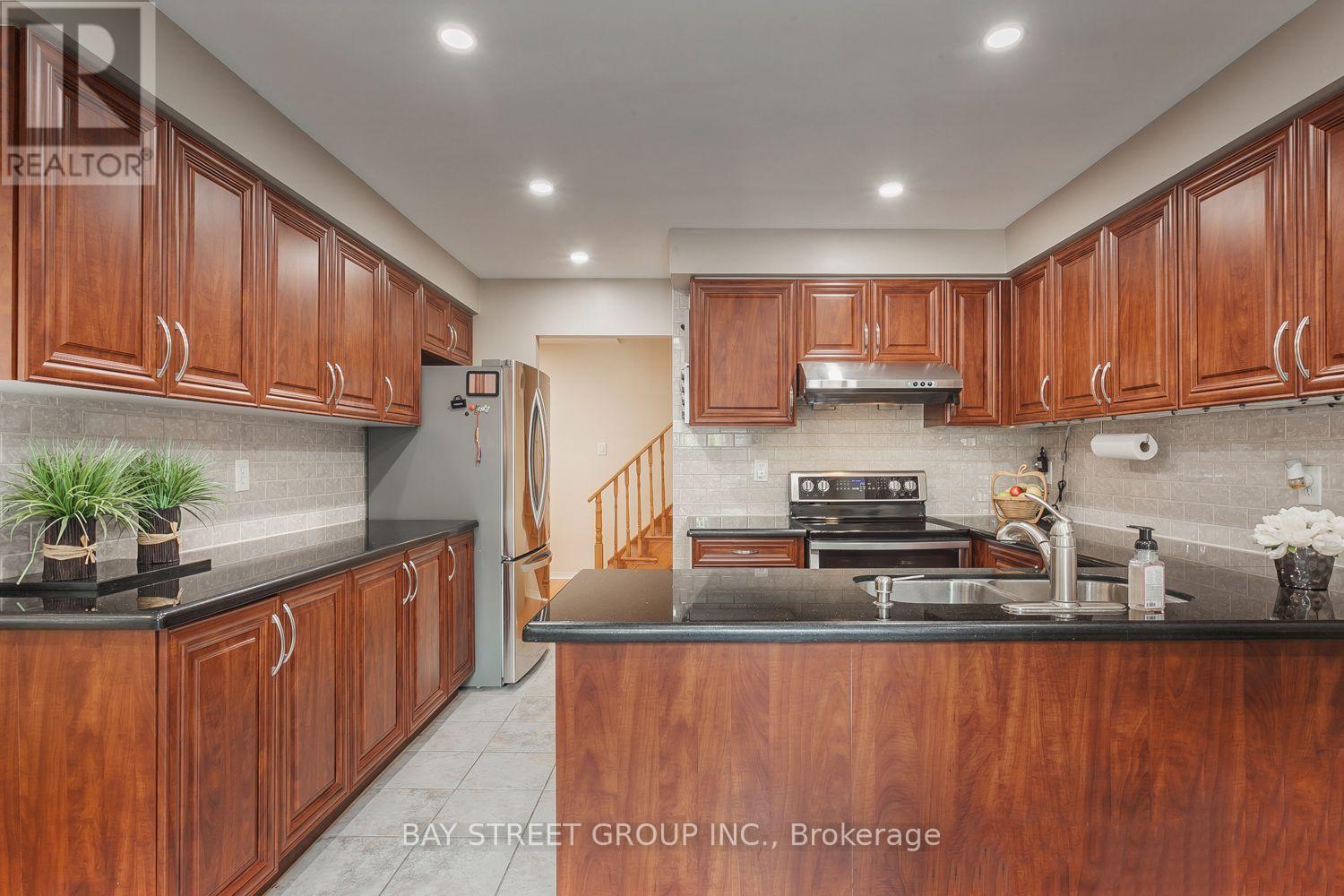4882 ROSEBUSH ROAD - 9