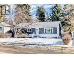 4936 45 Street SW - photo 2