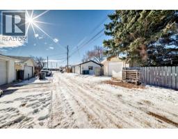 4936 45 Street SW - photo 40